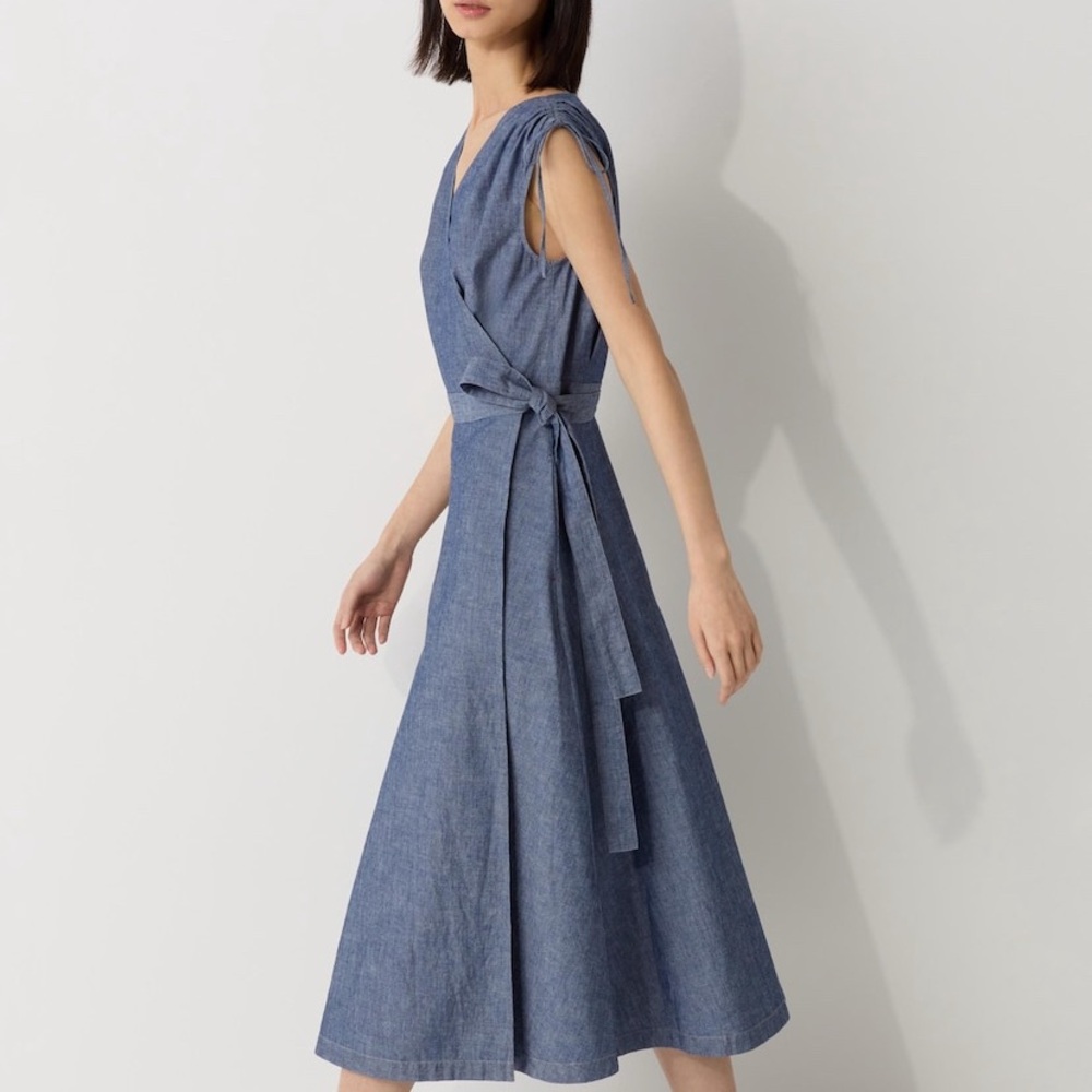 Uniqlo x IDLF last collaboration Elegant Blue Sleeveless wrap Dress - Picture 3 of 9